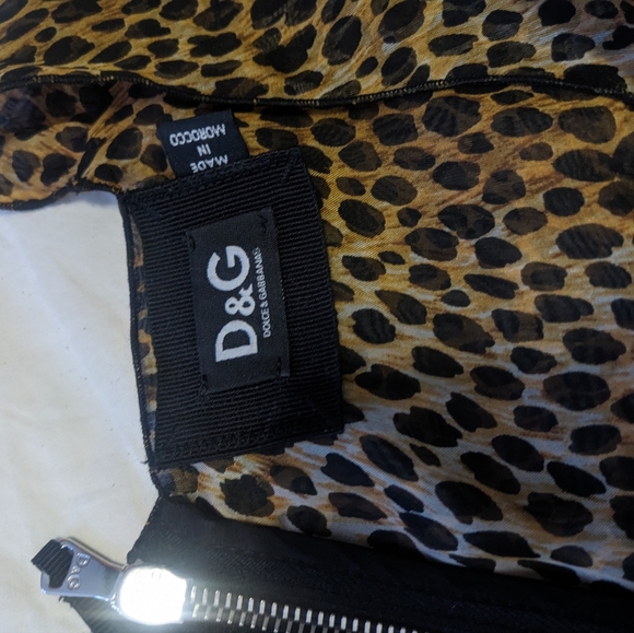 Dolce & Gabbana cheetah print silk peplum shirt - Picture 6 of 7